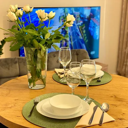 Crowns Apartman Płock