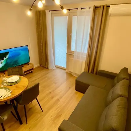 Crowns Appartement *